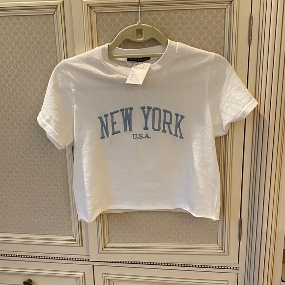 Brandy Melville Tops - Brandy Melville NWT embroidered NEW York shirt